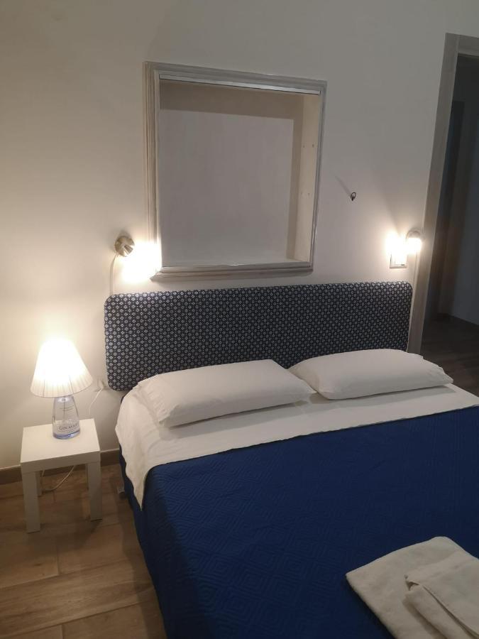 Delcicer Casa Vacanze O Camera Privata Galatina Bagian luar foto